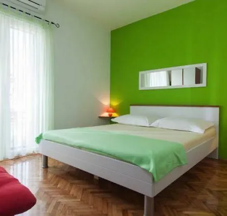 Niko Guest house