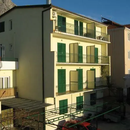 Niko Guest house