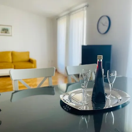 Pensión Niko Podgora (Split-Dalmatia)