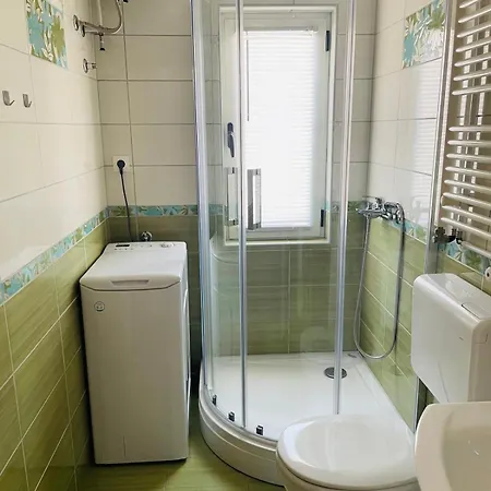 Niko 3* Podgora (Split-Dalmatia)