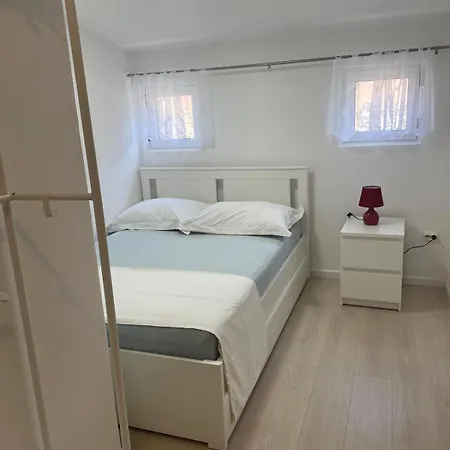 Guest house Niko 3*