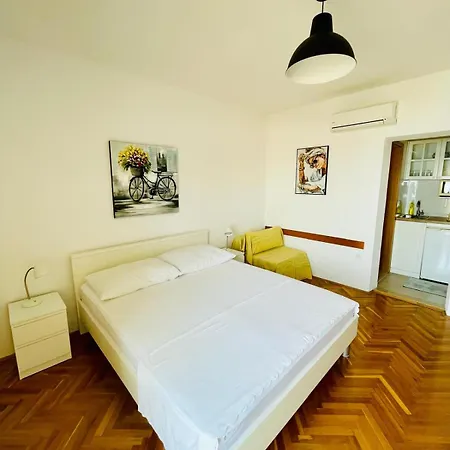 Niko Pensión Podgora (Split-Dalmatia)